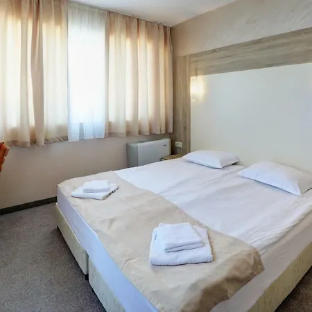 Paraizo Beach All Inclusive Hotel Obzor